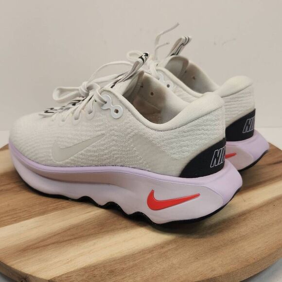 Nike Motiva 'White Lilac Bloom' Women's Size 5.5 - Picture 5 of 12